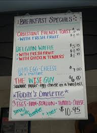 It's chilly 🥶 Come and get some hot breakfast/coffee from me & Jessica  DiLieto at Country Kitchen