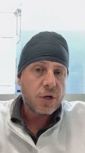 Luciano Hang apresenta o "Doutor Xixi de Lajeado (RS)", que mijou na  estátua da Liberdade da Havan de Araranguá