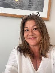 Simone Sharp's Instagram, Twitter & Facebook