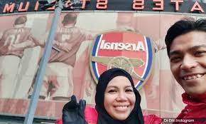 Posting ni khas 100% ditujukan buat penvnggang agama yang tak tahu m@lu ni. Malaysiakini Dr Erin Tak Sampai Hati Tengok Dai Farhan Jauh Dari Anak