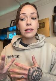 Jennifer Isles's Instagram, Twitter & Facebook