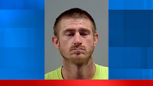 Man wanted for burglary, criminal mischief out of Escambia County