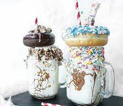 The Shake Down On Instagram Worry Shakes Will Save The Day Can You Beat The Presentation Of These Donut Shakes They Alm Milkshake Shakes Freak Shakes