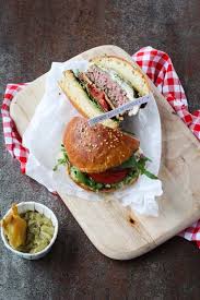 Hamburger Aux Saveurs D Italie La Raffinerie Culinaire