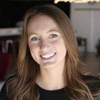 Colleen Cummings's Instagram, Twitter & Facebook