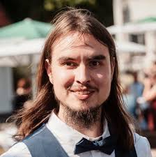 Why are Lycaon and Rina mute in the English dub of Zenless Zone Zero?