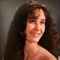 Tracy Lucero's Instagram, Twitter & Facebook