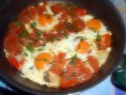 Oeufs Au Plat Ail Tomates Et Aubergines Frites Recette Recette Oeuf Au Plat Aubergines Frites Oeuf Au Plat