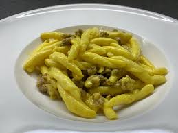 Check spelling or type a new query. Strozzapreti Con Salsiccia Robiola E Zafferano Bianco In Cucina