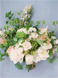 Romantic Garden Bouquet With White Peonies Jeremiah Rachel Photography Www Jeremiahandrachel Com Romantic Garden Amazing Gardens Garden Angels