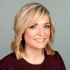 Sarah Mclellan's Instagram, Twitter & Facebook