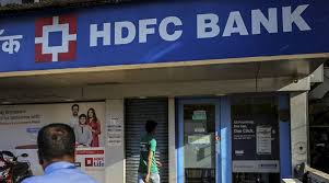 Best offers on credit cards for lifestyle products, to curating your travel plans, make memories when you spend at restaurants and movie plans. Hdfc Bank Outage Rbi Orders Hdfc Bank To Halt Its Digital Launches And New Credit Cards