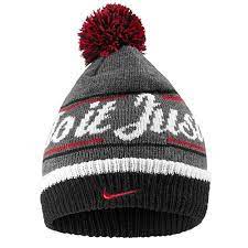 Nike Pom Beanie Men S At Foot Locker Pom Beanie Men Pom Beanie Beanie