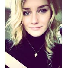 Danielle Steen (@dinkysteen)