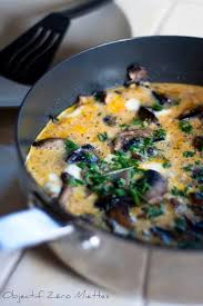 L Incontournable Omelette Champignons Et Ciboulette