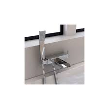 L'espace baignoire prend en compte la fonction douche. Robinet Mitigeur Bain Mural Cascade
