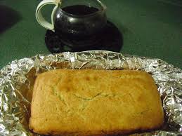 Banana Bread Pan De Guineo I Made It So Easy With Presto Flour 2 Cups U Have To Sift The Flour 3 Bananas 1 4 Veg Oil 1 Egg 3 4 Recipes Bread Flour Recipes