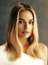 pin von izabella telenga auf margot robbie blonde schonheit margot robbie harley blonde frauen