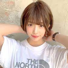 及川天和 新宿美容室 ヘアカラー ヘアカタログ さんはinstagramを利用しています ショートカットが似合う人の特徴 首が細くて長い方がおススメ 首が短く太いのにショートヘアにしてしまうと 頭が大きく見えてしまい バランスが悪く見えてしまい