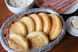 Como Hacer Arepas El Orgullo De La Comida Fastfood Latino Americana Esta Receta Fue La Ganadora Como El Me Arepas Venezolanas Receta Arepas Recetas Faciles