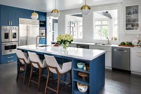 We've curated some of the best blue kitchens we've seen showcasing a variety of pairings, from blue cabinets and kitchen islands to blue quartz countertops and colorful appliances. 15 Gorgeous Dark Blue Kitchen Designs You Ll Want To Re Create