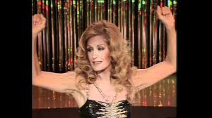 It is also the fifth and last number on the album dalida (commonly known as julien), published in 1973. Dalida Il Venait D Avoir 18 Ans Hq Youtube