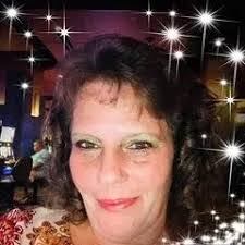 Sarah Isaacs's Instagram, Twitter & Facebook