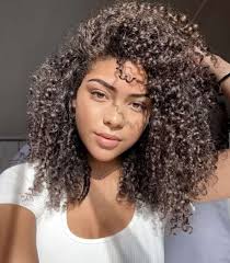 Dit is Cindy Peroti, Vriendin van Ryan Gravenberch