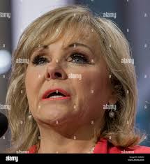 Mary fallin hi-res stock photography and images