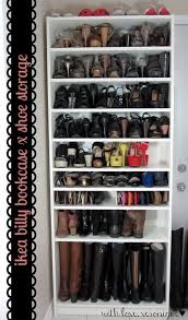 Clevere Schuhablage Mit Ikea Billy Bucherregal Holen Sie Sich Mehr Stauraum Fur Schuhe Indem Sie Schlafzimmer Schrank Diy Schuhaufbewahrung Schrank Zimmer