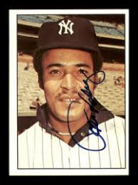 Pat Dobson Autographed 1975 SSPC Card #431 New York Yankees SKU #184719