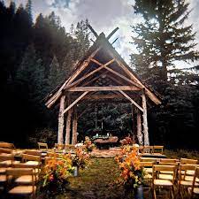 45 Romantic Wedding Venues In The U S Romantic Wedding Venue Outdoor Wedding Venues Smallest Wedding Venue