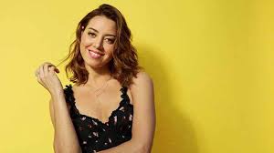 Aubrey plaza is the first of the three children (all daughters) born to her parents. Aubrey Plaza Wiki Age Affairs Net Worth Favorites And More Wikifamouspeople