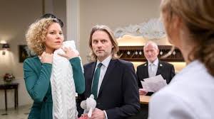 Daserste wird das forum einstellen! Bilder Bildergalerie Zur Folge 3117 Sturm Der Liebe Ard Das Erste
