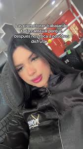 Promotoras Bailando en Carnaval 2023 Brasil