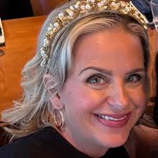 Who is a good orthopedic doctor for neck and back pain in Sarasota?