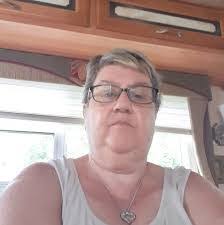 Toni Stackpole's Instagram, Twitter & Facebook