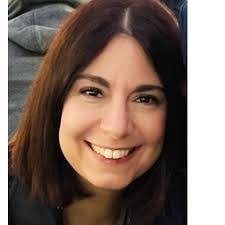 Loren Ward's Instagram, Twitter & Facebook