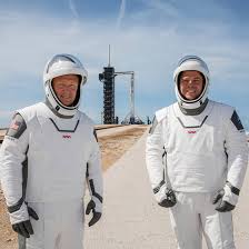(spacex) is an american aerospace manufacturer and space transportation services company headquartered in hawthorne, california. Nasa Revives Worm Logo And Debuts Spacex Spacesuits