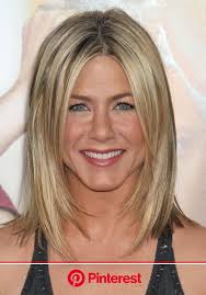 She has kept them in long layers for a long time but that does not mean her hairstyles wardrobe is devoid of variety and style. 30 Superb Short Hairstyles For Women Over 40 Jennifer Aniston Hair Jennifer Aniston Long Bob Long Bob Hairstyles Clara Beauty My