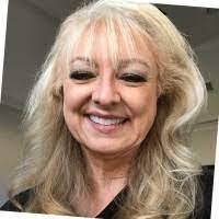 Aimee Milam's Instagram, Twitter & Facebook