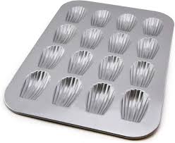 The Best Madeleine Pan January 2021