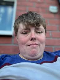 Hiya, thought I'd join in. I'm a little nervous about this as last time I  posted to join in, nobody commented 😞 who would I be?