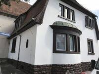 Das hotel deutsches haus ist das ideale stadthotel für geschäftsleute auf geschäftsreise und individualgäste mit perfekter lage in kitzingen. 59 Pensionen In Lampertheim Traumunterkunfte Hessen Ab 0 79
