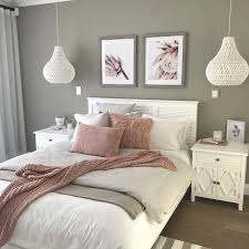 Cara termudah untuk menghemat ruang adalah dengan. Buat Kamar Tidur Lebih Menarik Dengan 7 Lampu Ini