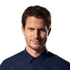 Daniel Tosh's Instagram, Twitter & Facebook