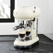 Nos 10 Coups De Coeur De L Annee Hello Blogzine Blog Deco Lifestyle Www Hello Hello Fr Smeg Blog Deco Deco