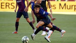 Xavi Hernandez Riqui Puig Es Uno De Los Nuestros He made his debut with barça b. xavi hernandez riqui puig es uno de