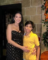 Rafaela Melo (@rafamelofeijo) · Instagram photos and Reels