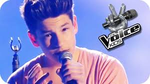 C'est toujours une bonne occasion de voir la diversité et la richesse musicale du pays ! I See Fire Ed Sheeran Noah Levi Finale The Voice Kids 2015 Sat 1 Youtube